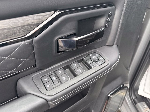 2027 RAM Ram 2500 RAM 2500 LIMITED MEGA CAB 4X4 6'4' BOX