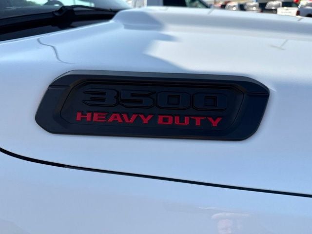 2026 RAM Ram 3500 RAM 3500 TRADESMAN CREW CAB 4X4 8' BOX