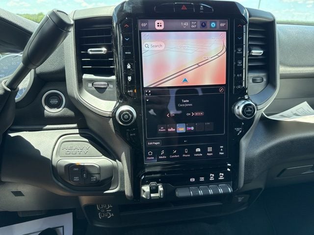 2026 RAM Ram 3500 RAM 3500 TRADESMAN CREW CAB 4X4 8' BOX