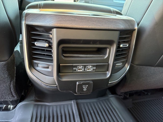 2026 RAM Ram 3500 RAM 3500 LARAMIE CREW CAB 4X4 8' BOX