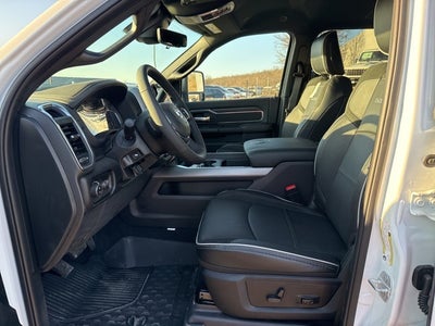 2026 RAM Ram 3500 RAM 3500 LARAMIE CREW CAB 4X4 8' BOX