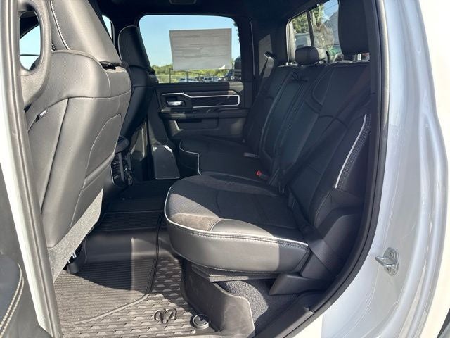 2026 RAM Ram 3500 RAM 3500 LARAMIE CREW CAB 4X4 8' BOX