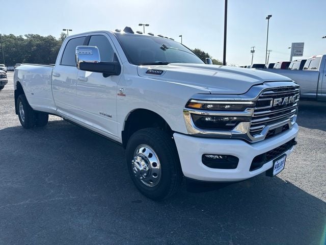 2026 RAM Ram 3500 RAM 3500 LARAMIE CREW CAB 4X4 8' BOX