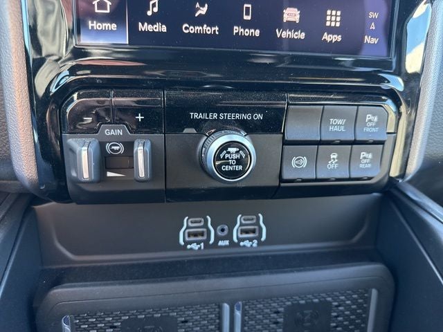 2026 RAM Ram 3500 RAM 3500 LARAMIE CREW CAB 4X4 8' BOX