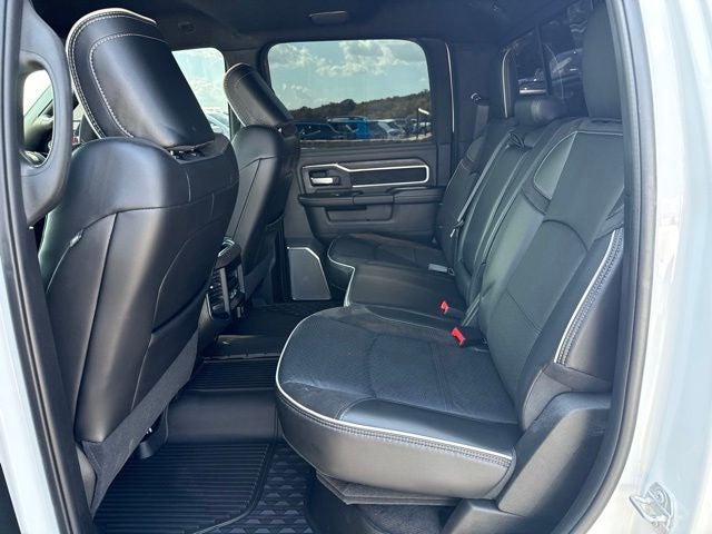 2026 RAM 3500 Laramie Crew Cab 4x4 8' Box