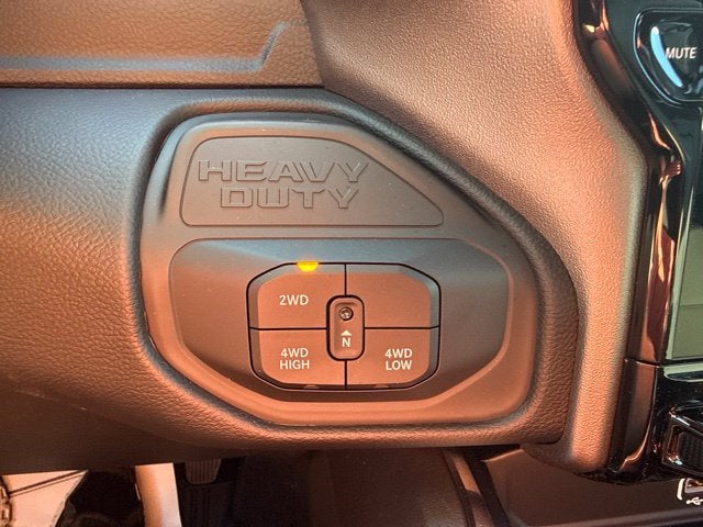 2027 RAM Ram 3500 RAM 3500 LARAMIE CREW CAB 4X4 8' BOX