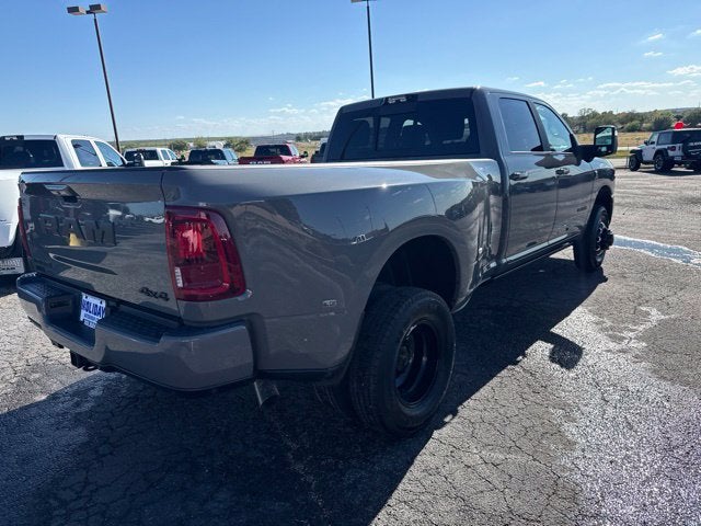 2027 RAM Ram 3500 RAM 3500 LARAMIE CREW CAB 4X4 8' BOX
