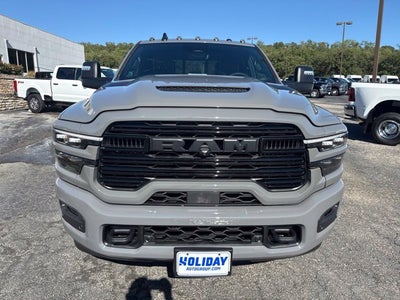 2027 RAM Ram 3500 RAM 3500 LARAMIE CREW CAB 4X4 8' BOX