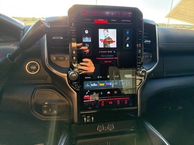 2025 RAM 3500 Laramie Crew Cab 4x4 8' Box