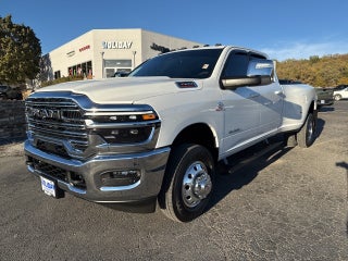 2025 RAM 3500 Laramie Crew Cab 4x4 8' Box