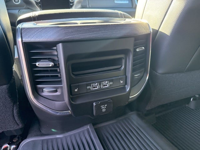 2026 RAM Ram 3500 RAM 3500 LARAMIE CREW CAB 4X4 8' BOX