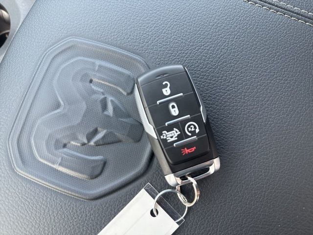 2026 RAM Ram 3500 RAM 3500 LARAMIE CREW CAB 4X4 8' BOX