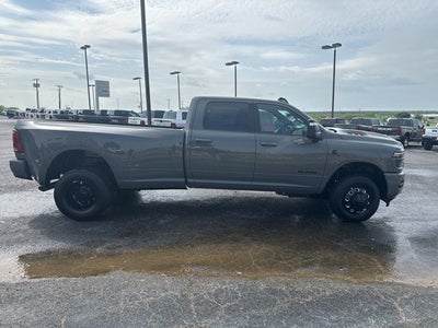 2026 RAM Ram 3500 RAM 3500 LARAMIE CREW CAB 4X4 8' BOX