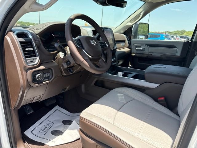 2026 RAM Ram 3500 RAM 3500 LARAMIE MEGA CAB 4X4 6'4' BOX