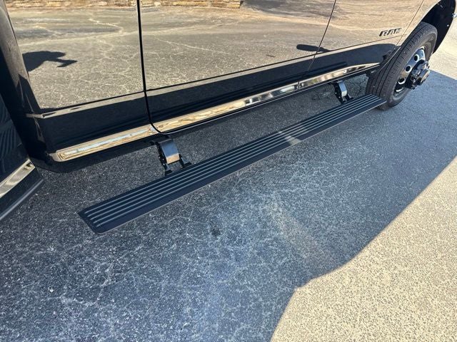 2026 RAM Ram 3500 RAM 3500 LARAMIE MEGA CAB 4X4 6'4' BOX