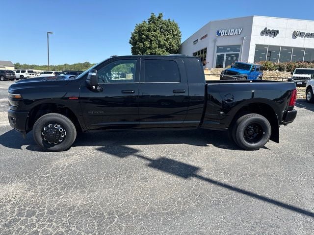 2026 RAM Ram 3500 RAM 3500 LARAMIE MEGA CAB 4X4 6'4' BOX