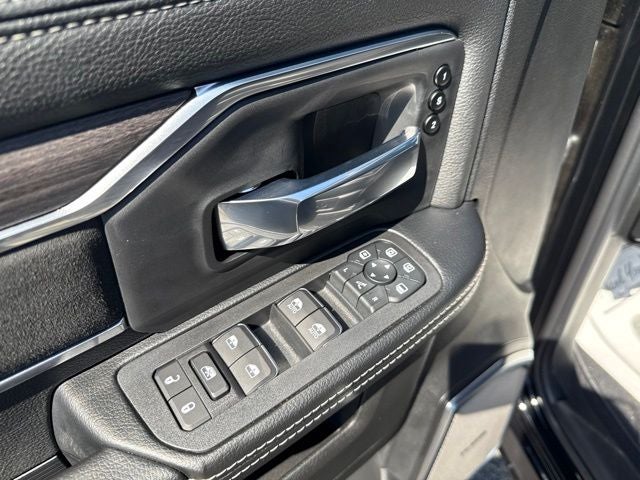 2026 RAM Ram 3500 RAM 3500 LARAMIE MEGA CAB 4X4 6'4' BOX