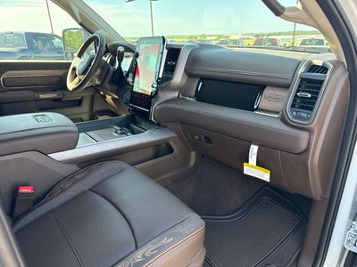 2026 RAM Ram 3500 RAM 3500 LIMITED LONGHORN MEGA CAB 4X4 6'4' BOX