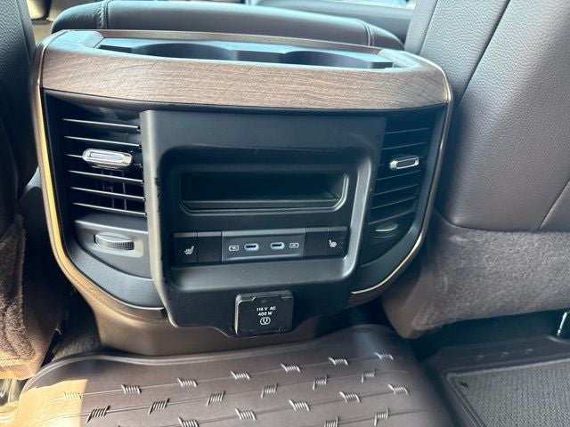 2026 RAM Ram 3500 RAM 3500 LIMITED LONGHORN MEGA CAB 4X4 6'4' BOX