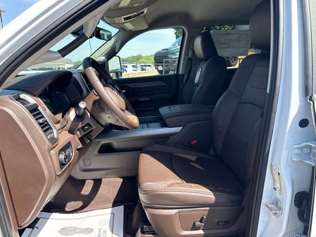 2026 RAM Ram 3500 RAM 3500 LIMITED LONGHORN MEGA CAB 4X4 6'4' BOX