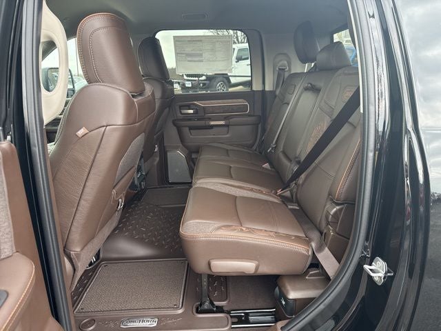 2026 RAM Ram 3500 RAM 3500 LIMITED LONGHORN MEGA CAB 4X4 6'4' BOX