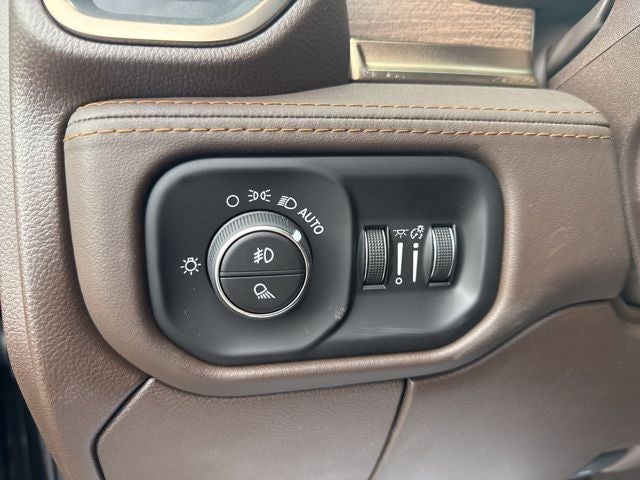 2026 RAM Ram 3500 RAM 3500 LIMITED LONGHORN MEGA CAB 4X4 6'4' BOX