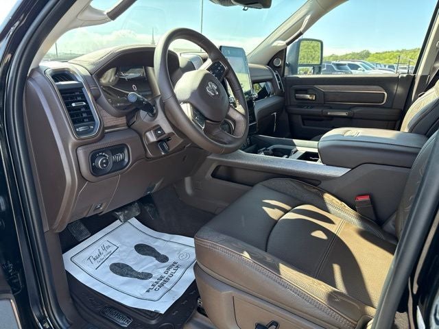 2026 RAM 3500 RAM 3500 LIMITED LONGHORN CREW CAB 4X4 8' BOX