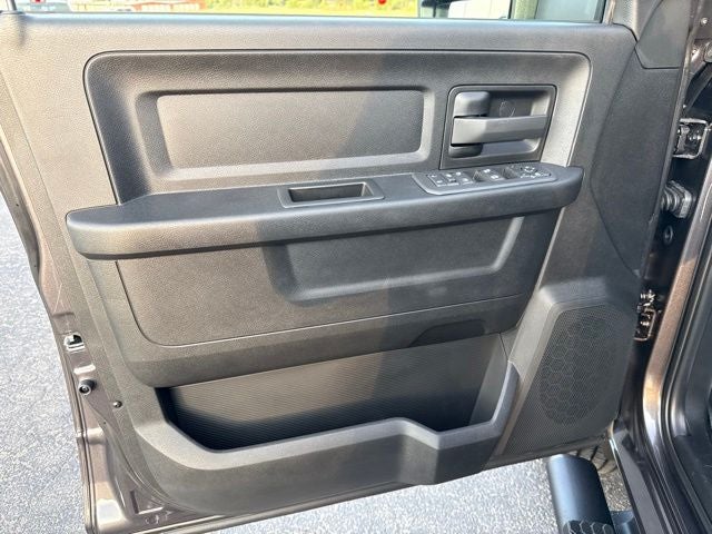 2026 RAM 2500 RAM 2500 TRADESMAN CREW CAB 4X4 6'4' BOX