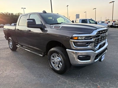 2026 RAM 2500 RAM 2500 TRADESMAN CREW CAB 4X4 6'4' BOX