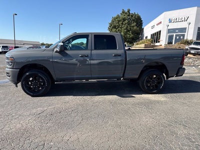 2027 RAM Ram 2500 RAM 2500 BLACK EXPRESS CREW CAB 4X4 6'4' BOX