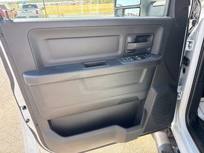 2027 RAM Ram 2500 RAM 2500 BLACK EXPRESS CREW CAB 4X4 6'4' BOX
