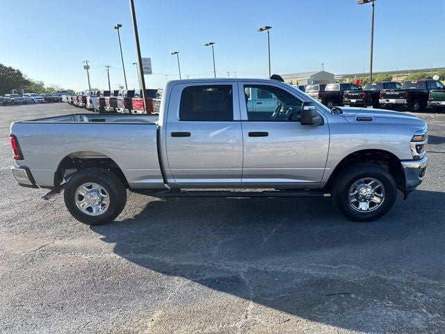 2026 RAM 2500 RAM 2500 TRADESMAN CREW CAB 4X4 6'4' BOX