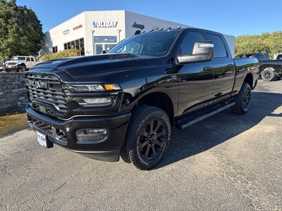 2027 RAM Ram 2500 RAM 2500 BLACK EXPRESS CREW CAB 4X4 6'4' BOX