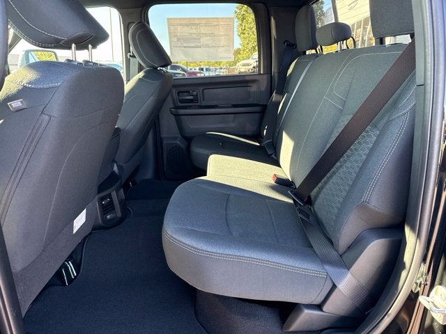 2027 RAM Ram 2500 RAM 2500 BLACK EXPRESS CREW CAB 4X4 6'4' BOX