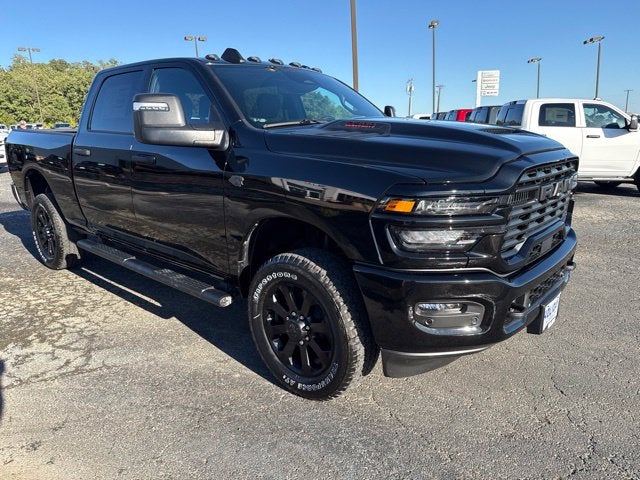 2027 RAM Ram 2500 RAM 2500 BLACK EXPRESS CREW CAB 4X4 6'4' BOX