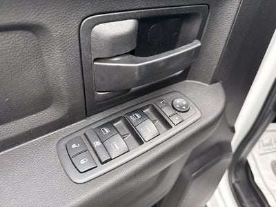 2018 RAM 2500 Tradesman Crew Cab 4x4 6'4' Box