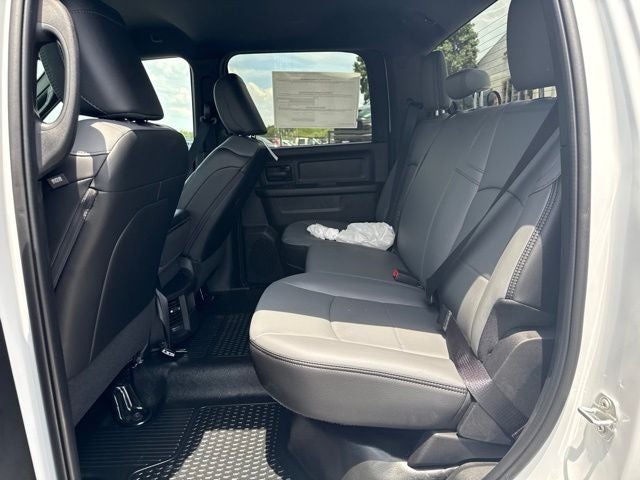 2026 RAM 2500 RAM 2500 TRADESMAN CREW CAB 4X4 6'4' BOX