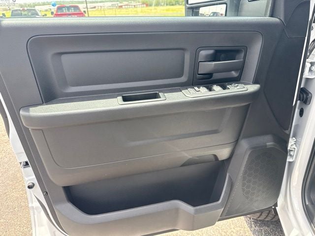2026 RAM 2500 RAM 2500 TRADESMAN CREW CAB 4X4 6'4' BOX