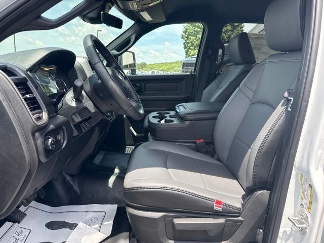 2026 RAM 2500 RAM 2500 TRADESMAN CREW CAB 4X4 6'4' BOX