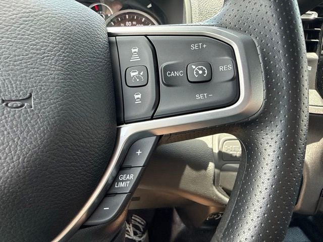2026 RAM 2500 RAM 2500 TRADESMAN CREW CAB 4X4 6'4' BOX
