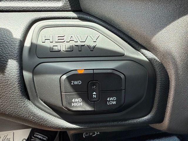 2026 RAM 2500 RAM 2500 TRADESMAN CREW CAB 4X4 6'4' BOX
