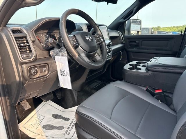 2026 RAM 4500 Chassis RAM 4500 TRADESMAN CHASSIS CREW CAB 4X4 60' CA