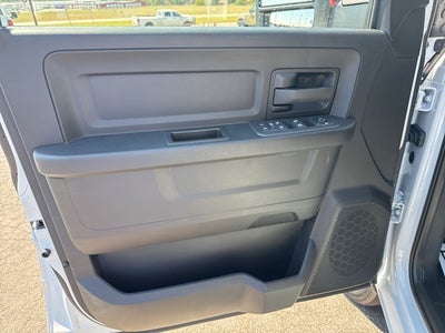 2026 RAM Ram 3500 Chassis Cab RAM 3500 TRADESMAN CREW CAB CHASSIS 4X4 60' CA