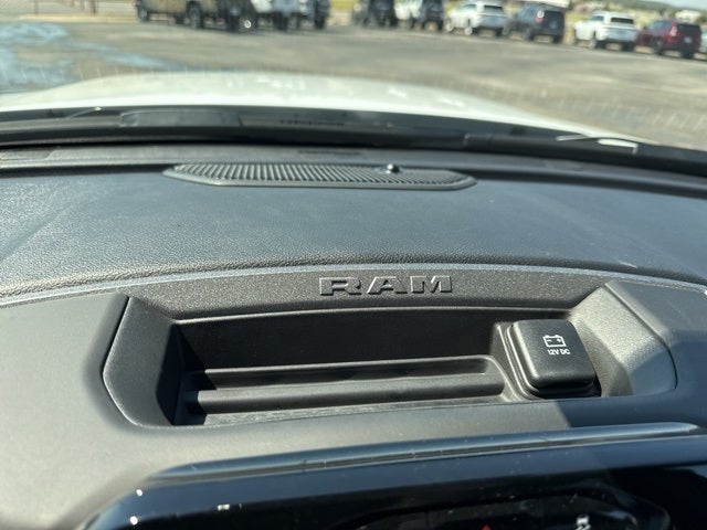 2026 RAM Ram 3500 Chassis Cab RAM 3500 TRADESMAN CREW CAB CHASSIS 4X4 60' CA