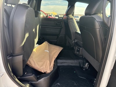 2026 RAM Ram 3500 Chassis Cab RAM 3500 TRADESMAN CREW CAB CHASSIS 4X4 60' CA