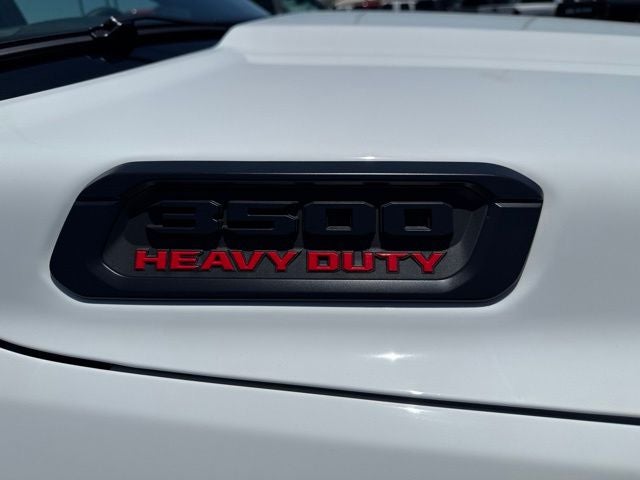 2026 RAM Ram 3500 Chassis Cab RAM 3500 TRADESMAN CREW CAB CHASSIS 4X4 60' CA
