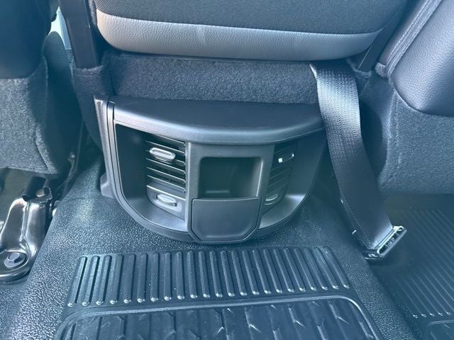 2026 RAM Ram 3500 Chassis Cab RAM 3500 TRADESMAN CREW CAB CHASSIS 4X4 60' CA