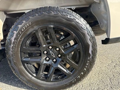 2026 Chevrolet Silverado 1500 4WD Crew Cab Short Bed Custom