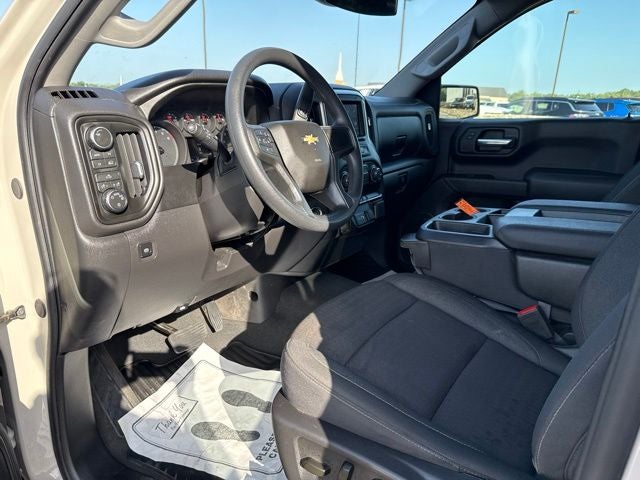 2026 Chevrolet Silverado 1500 4WD Crew Cab Short Bed Custom
