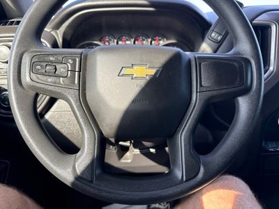 2026 Chevrolet Silverado 1500 4WD Crew Cab Short Bed Custom